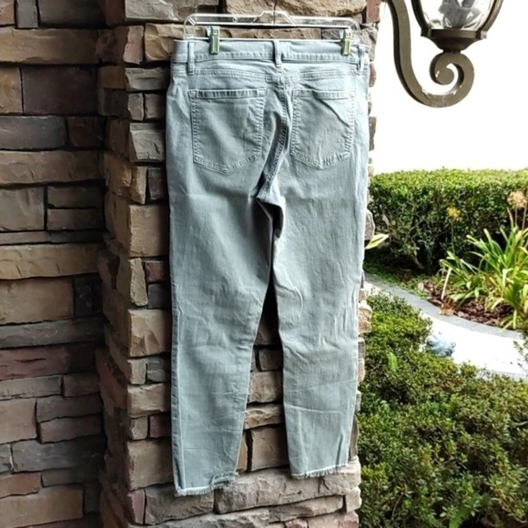 LOFT Modern Skinny Crop Gray Stretch Jeans Size 8 - Picture 5 of 9